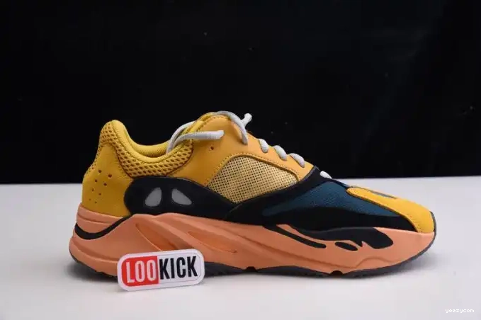 NEW 700 RUNNER ADIDAS COLORWAY SUN GZ6984 BOOST WAVE YEEZY YELLOW 0705
